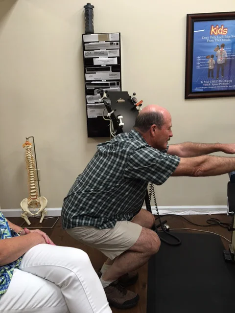 Chiropractic Kingwood TX Knee Pain Man After