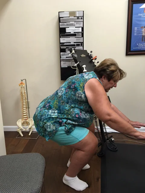 Chiropractic Kingwood TX Knee Pain Woman After